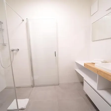 Oasis Worthersee Neu & Zentral Top 4 By Seebnb * Krumpendorf